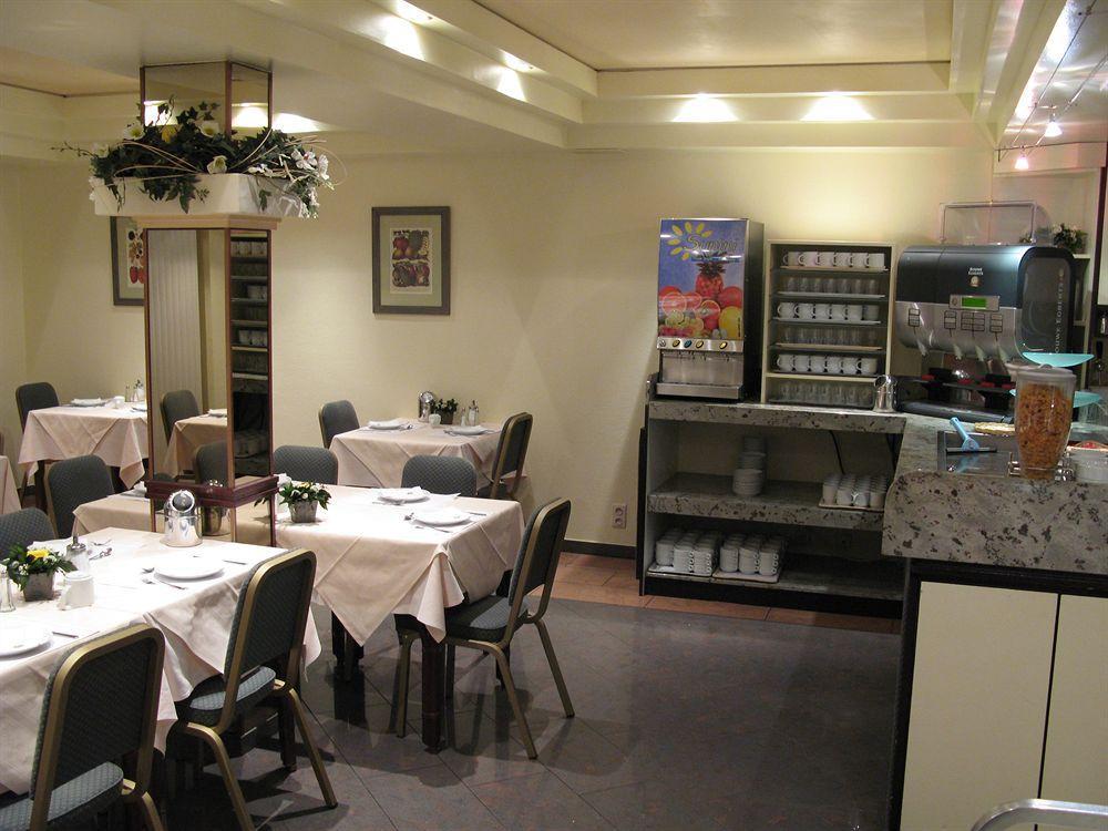 Saint-Gilles Hotel Best Western County House מסעדה תמונה