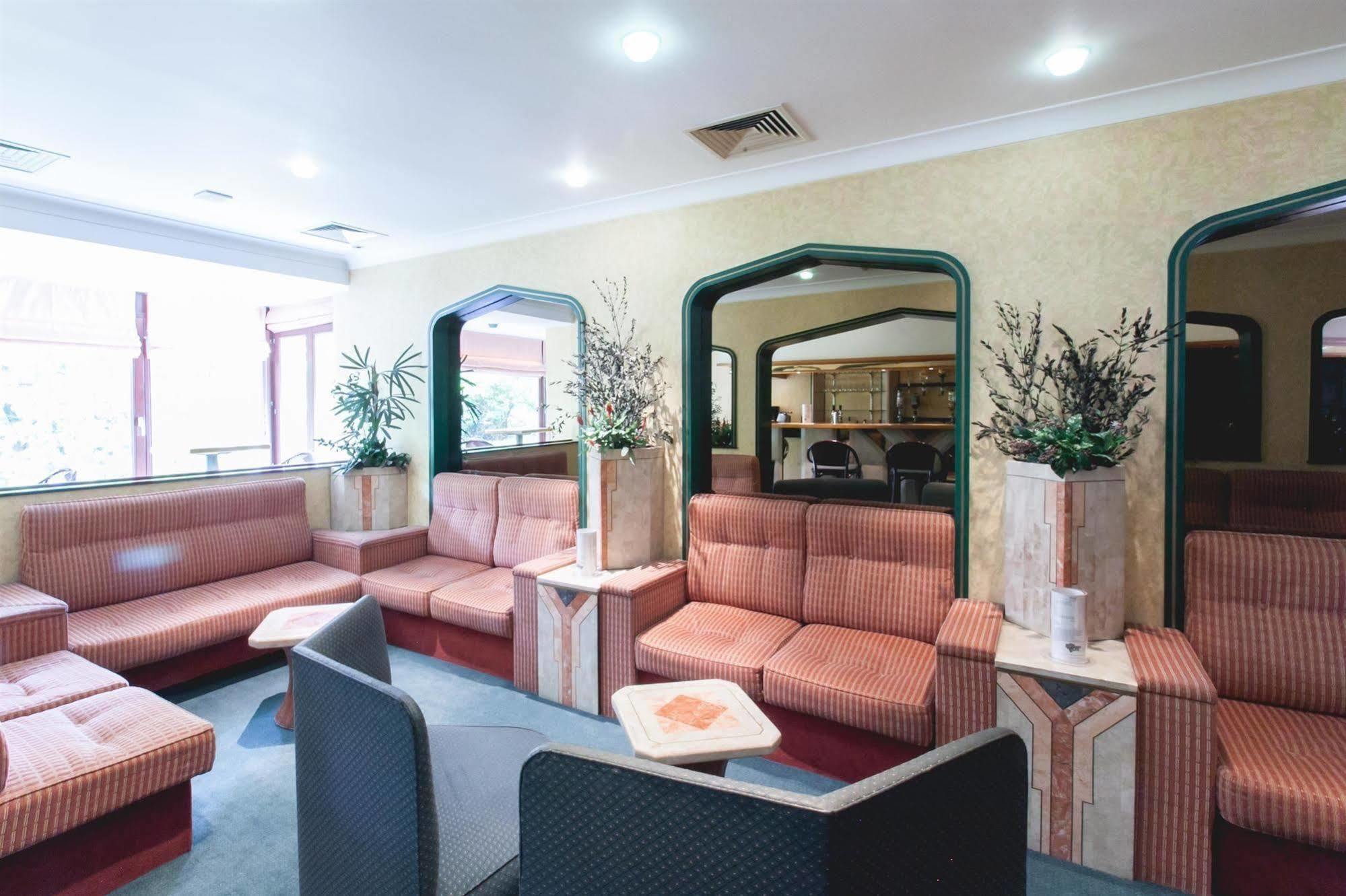 Saint-Gilles Hotel Best Western County House מראה חיצוני תמונה